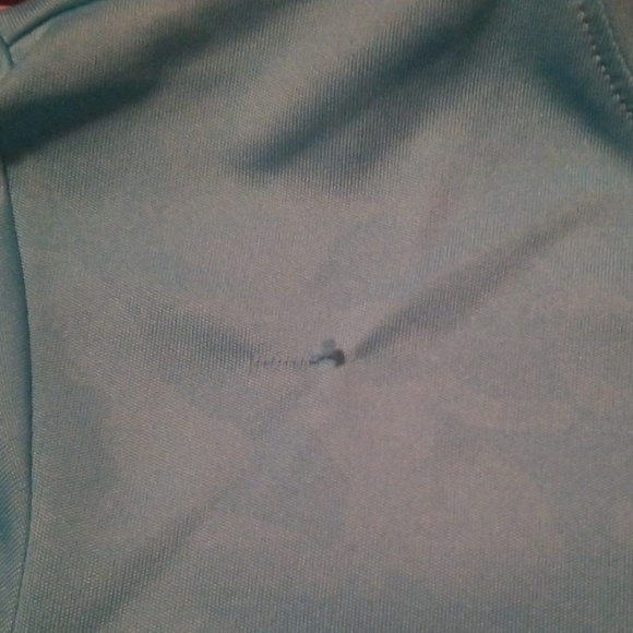 Under Armour Tshirt Bundle - Picture 3 of 7